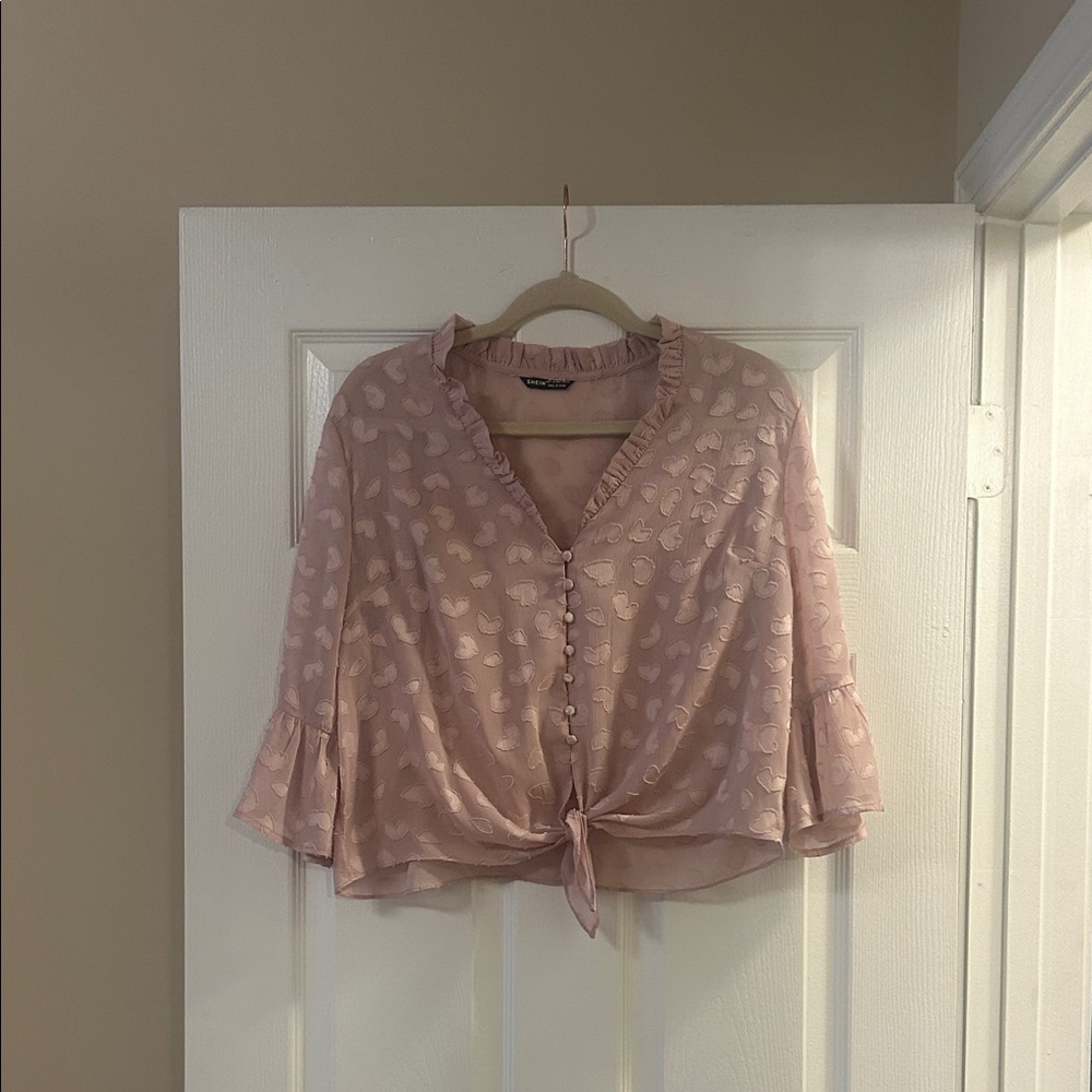 SHEIN Light Pink Patterned Blouse